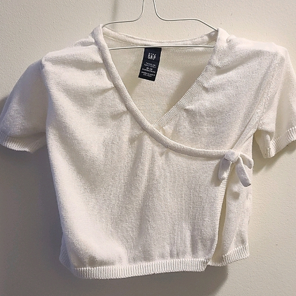 📻4/$15 18-24mos Gap sweater